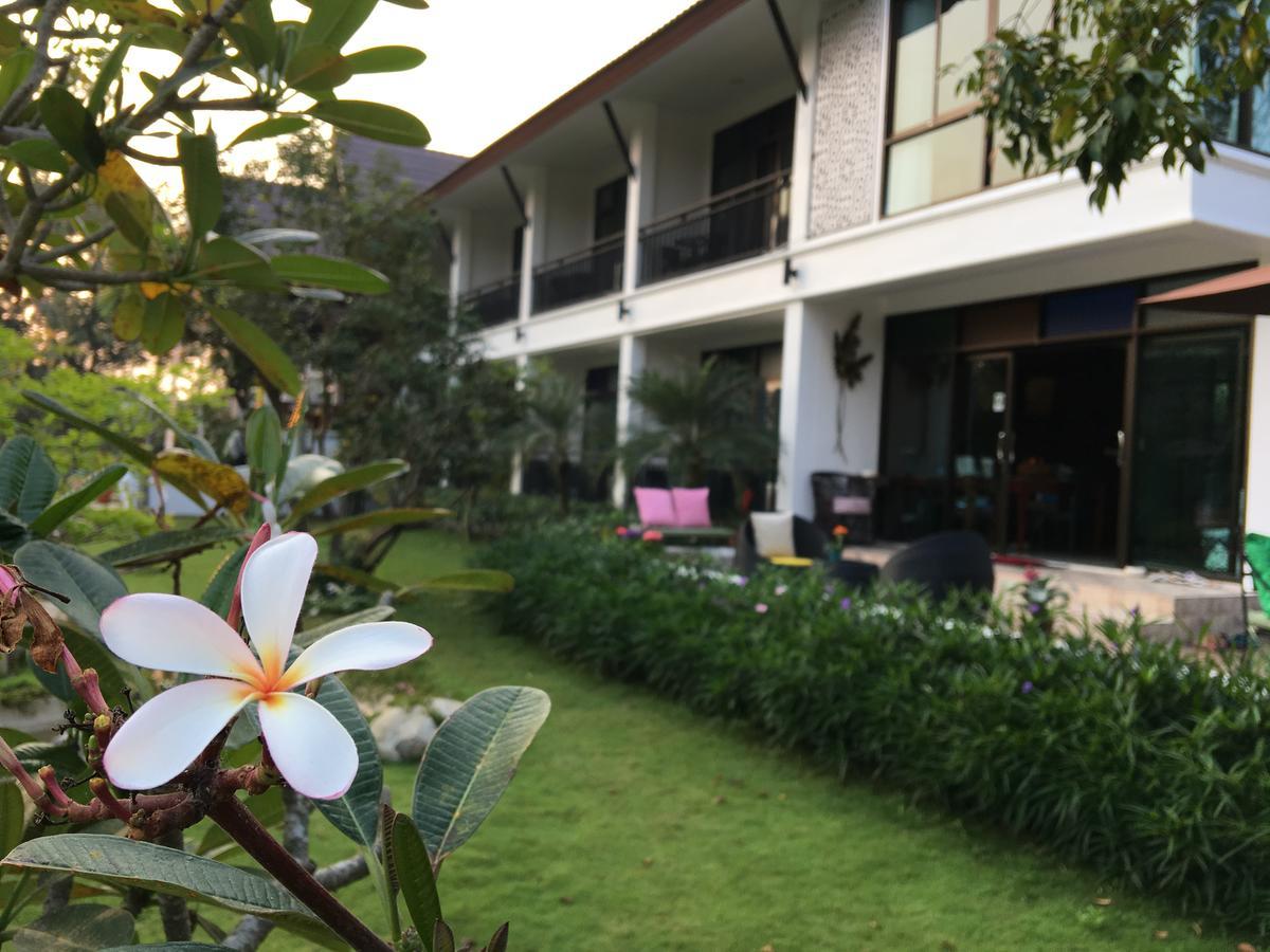 Radateeree Resort Чиангмай Экстерьер фото