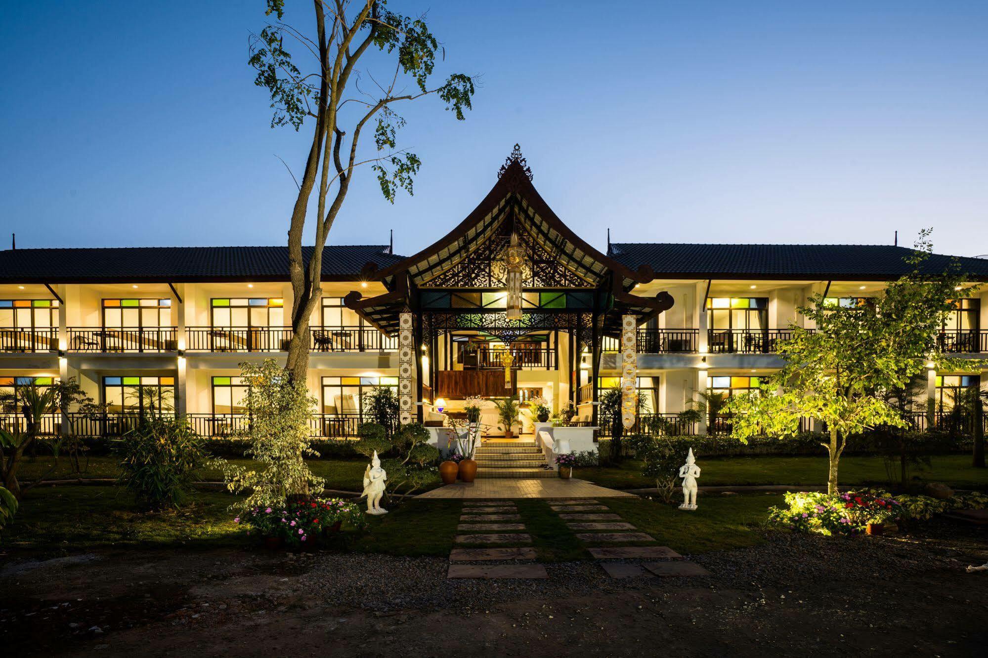 Radateeree Resort Чиангмай Экстерьер фото